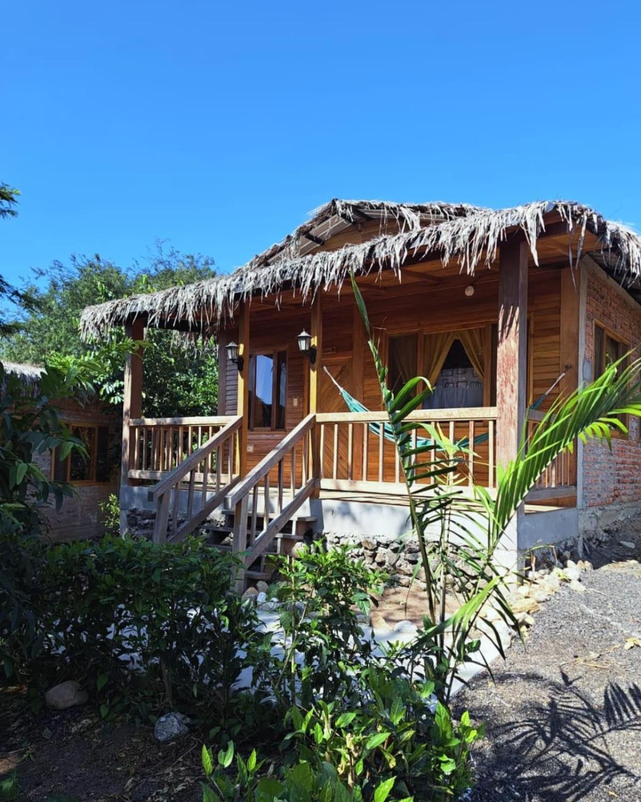 Casa Albura Hotel Puerto Lopez Exterior photo